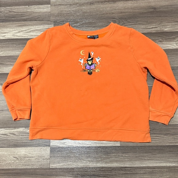 Vintage Sweaters - Vintage 90s Halloween witch and ghost crewneck Sweatshirt